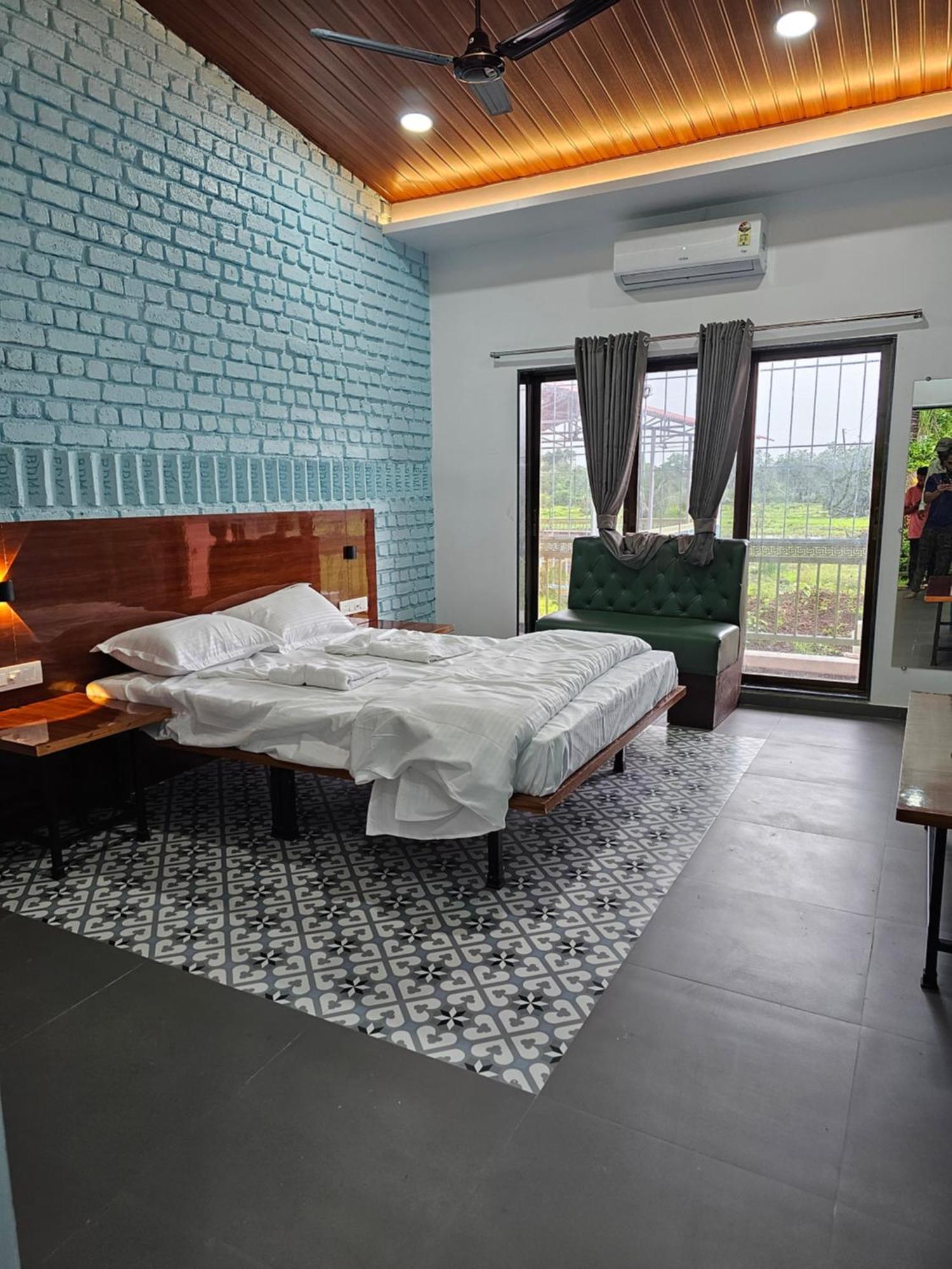 Mahalakshmi Agro Tourism Hotel Poinad Exterior foto